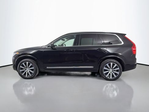 Used 2025 Volvo XC90 B5 Core AWD/4WD image 9
