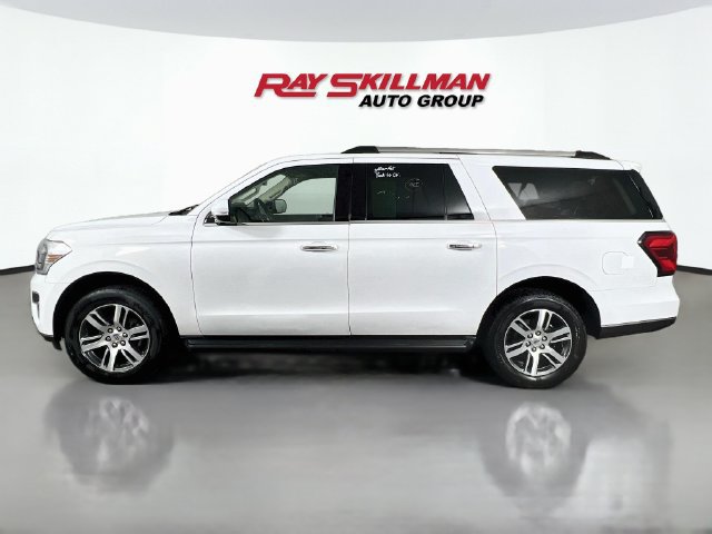 Used 2024 Ford Expedition Max Limited AWD/4WD image 4