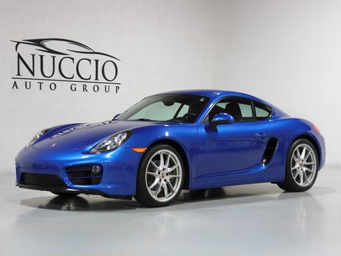 Used 2014 Porsche Cayman RWD image 1