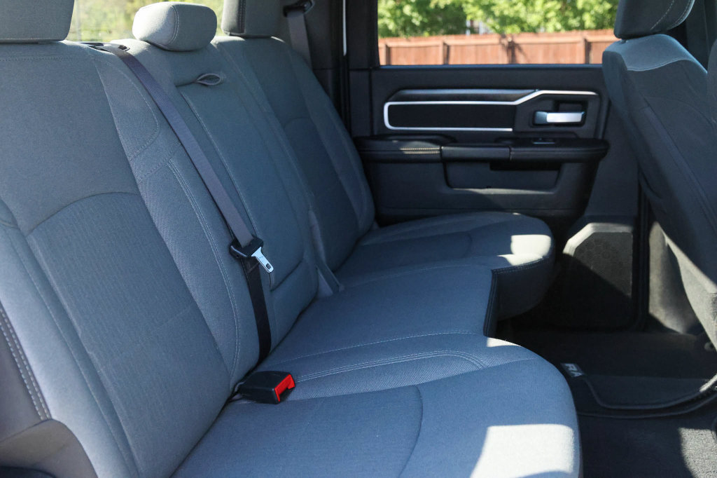 Used 2024 RAM 2500 Big Horn AWD/4WD image 19
