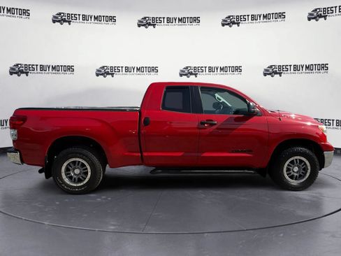 Used 2012 Toyota Tundra 4x4 Double Cab w/ TRD Off-Road Pkg image 9