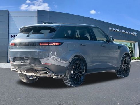 New 2026 Land Rover Range Rover Sport SE image 4