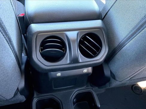 New 2026 Jeep Gladiator Sport AWD/4WD image 14