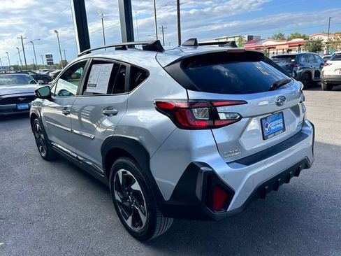 Used 2024 Subaru Crosstrek 2.5i Limited w/ Crosstrek Mirror Package AWD/4WD image 6