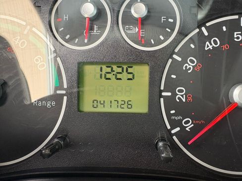 Used 2010 Ford Transit Connect XLT FWD image 43