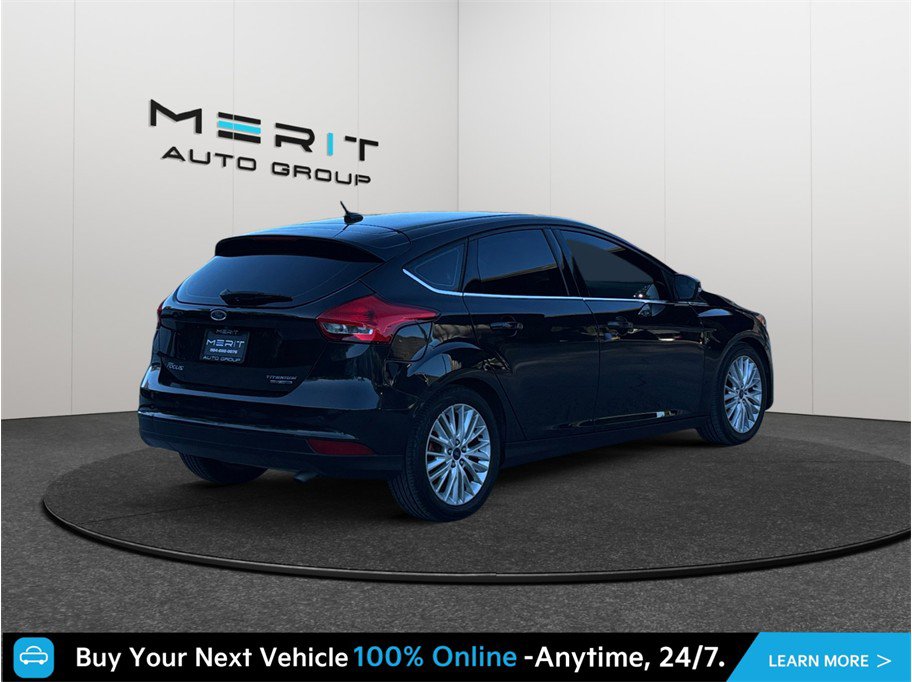 Used 2015 Ford Focus Titanium w/ Titanium Cold Weather Package FWD image 9