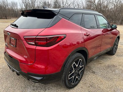 Used 2023 Chevrolet Blazer RS w/ Enhanced Convenience Package image 7