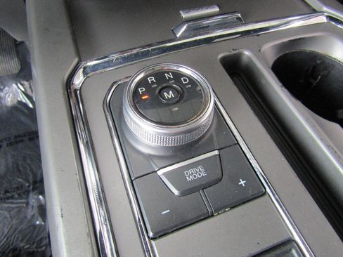 Used 2018 Ford Expedition Max XLT w/ Equipment Group 201A image 19