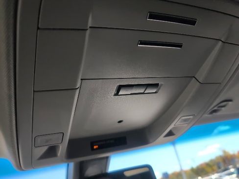 Used 2018 Chevrolet Tahoe LS image 24