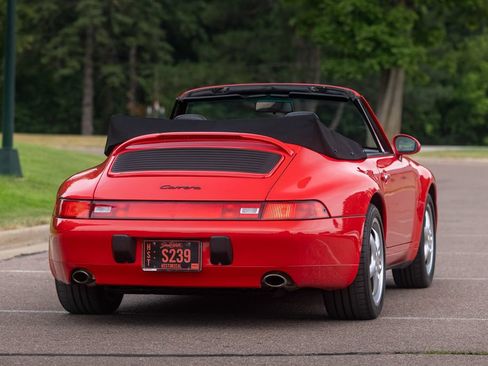 Used 1995 Porsche 911 Carrera RWD image 55