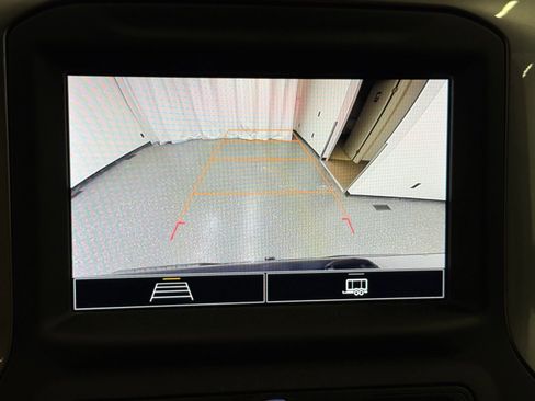 Used 2023 Chevrolet Silverado 1500 Custom image 16