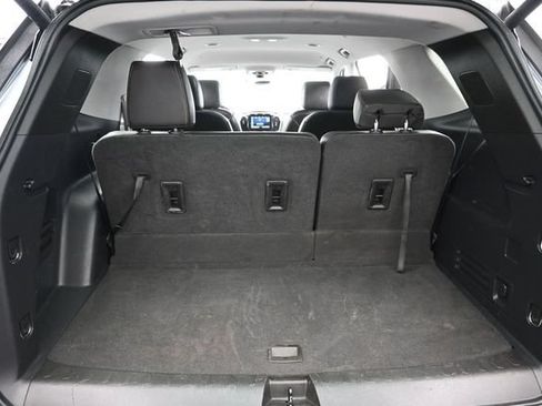 Used 2021 Chevrolet Traverse LT AWD/4WD image 26