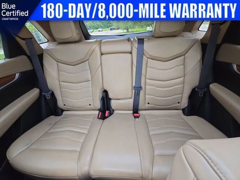 Used 2017 Cadillac XT5 Platinum AWD/4WD image 25