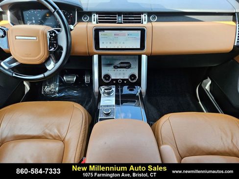 Used 2021 Land Rover Range Rover Long Wheelbase Autobiography image 14