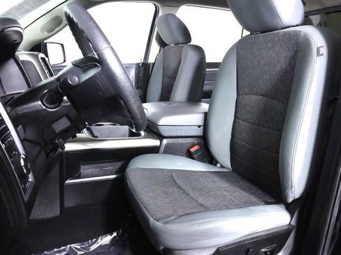 Used 2019 RAM 1500 Classic Warlock w/ Electronics Group image 32