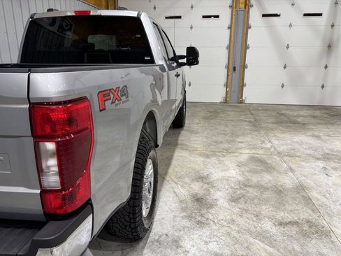Used 2022 Ford F250 XLT w/ XLT Value Package AWD/4WD image 10