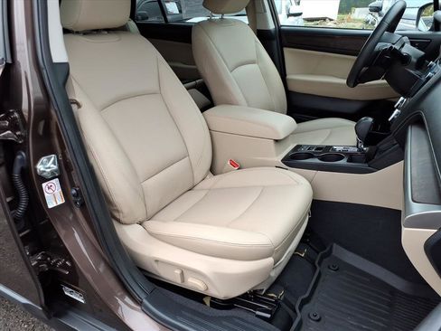 Used 2019 Subaru Outback 2.5i Limited w/ Popular Package #2 image 13