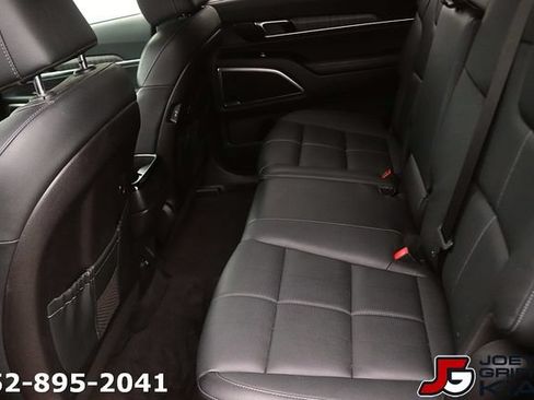 Certified 2025 Kia Telluride EX FWD image 14