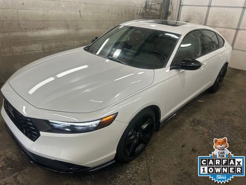 Used 2023 Honda Accord Sport image 1