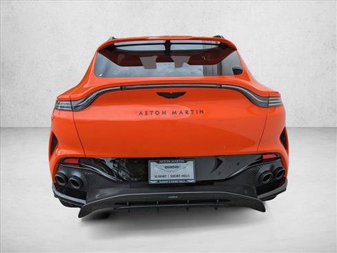 Used 2025 Aston Martin DBX 707 image 6
