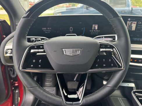 Certified 2025 Cadillac Lyriq Luxury w/ LPO, Floor Liner Package AWD/4WD image 28