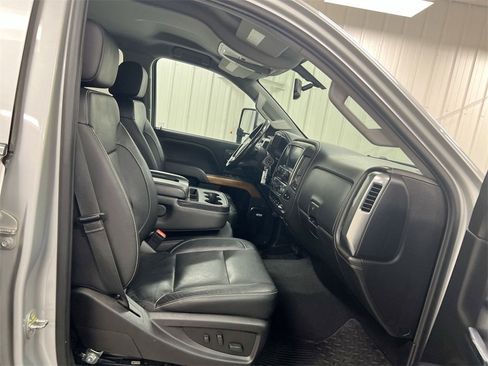 Used 2019 Chevrolet Silverado 3500 LTZ w/ Duramax Plus Package image 20
