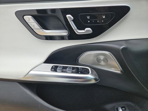 Certified 2026 Mercedes-Benz E 53 AMG e 4MATIC Sedan image 14