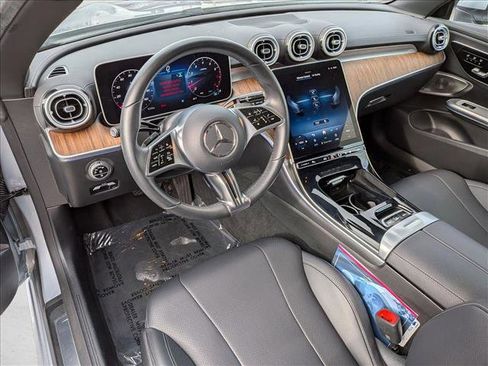 Used 2024 Mercedes-Benz CLE 300 4MATIC Cabriolet image 10