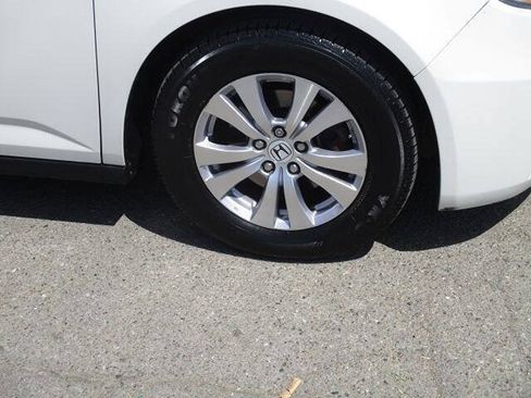 Used 2015 Honda Odyssey EX image 20