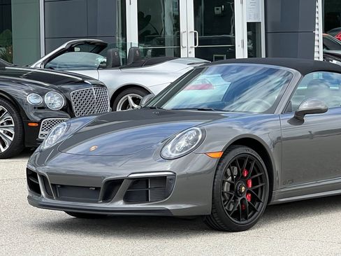 Used 2019 Porsche 911 Targa 4 GTS AWD/4WD image 15