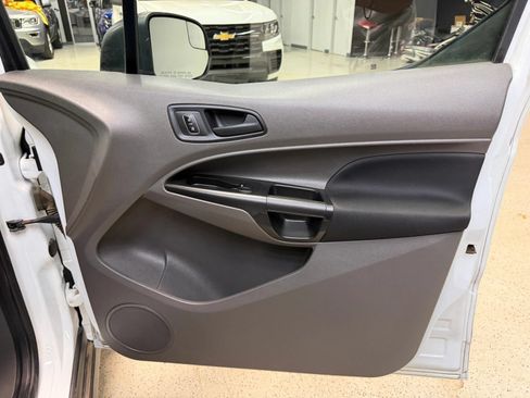 Used 2020 Ford Transit Connect XL FWD image 32