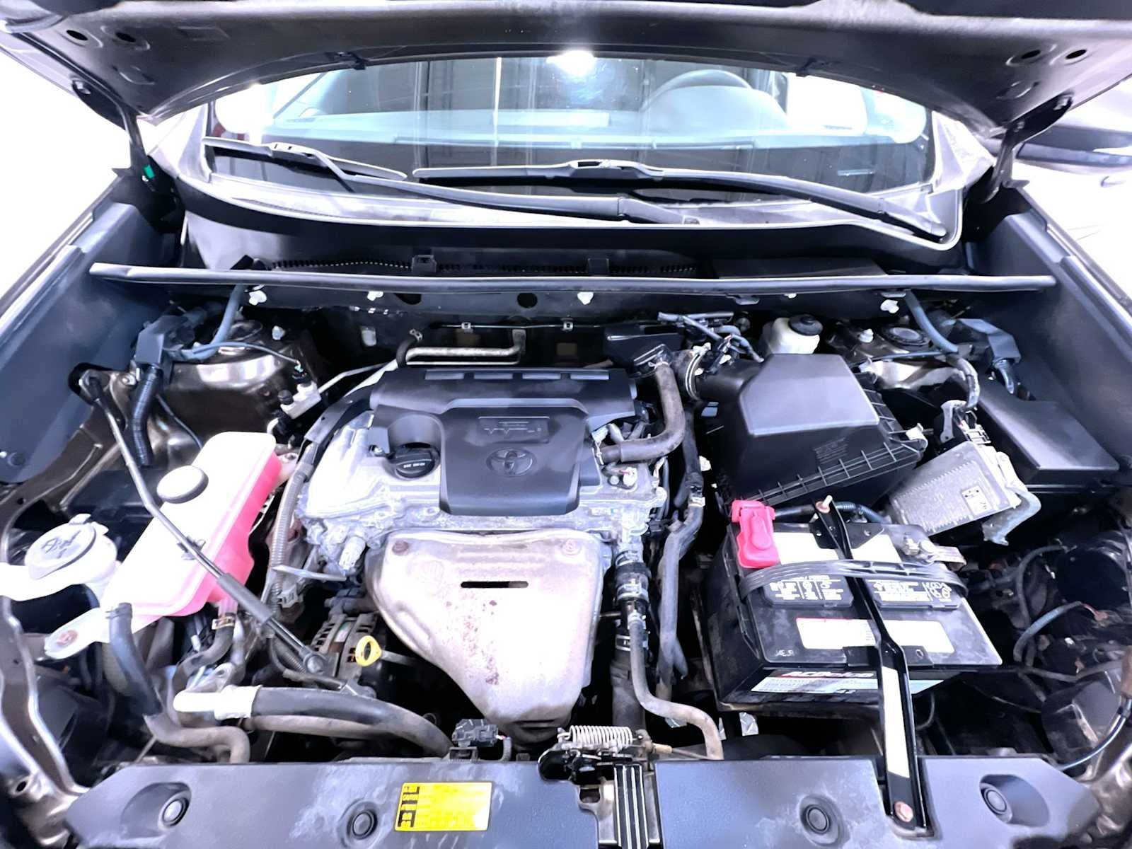 Used 2013 Toyota RAV4 XLE AWD/4WD image 11