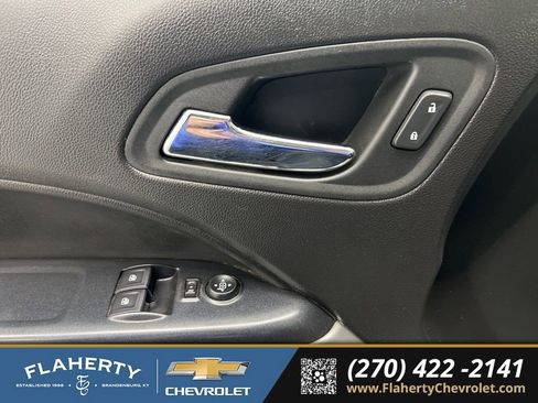 Used 2021 Chevrolet Colorado LT w/ Fleet Safety Package image 18