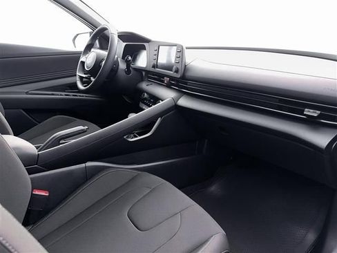 New 2026 Hyundai Elantra Sport w/ Cargo Package FWD image 15