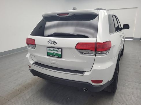 Used 2018 Jeep Grand Cherokee Limited image 7