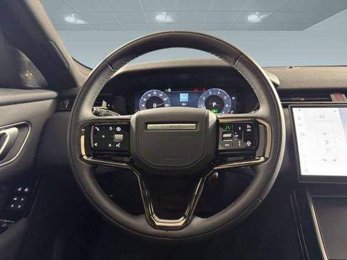 Used 2026 Land Rover Range Rover Velar S image 16