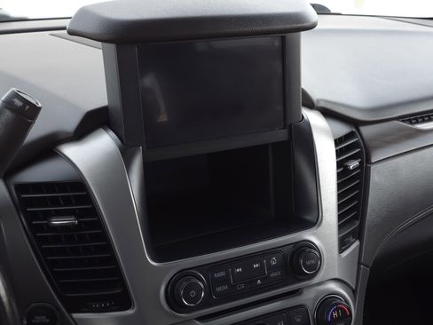 Used 2019 GMC Yukon XL Denali w/ Open Road Package image 19