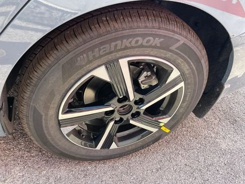 New 2025 Nissan Sentra SV w/ All-Weather Package image 21