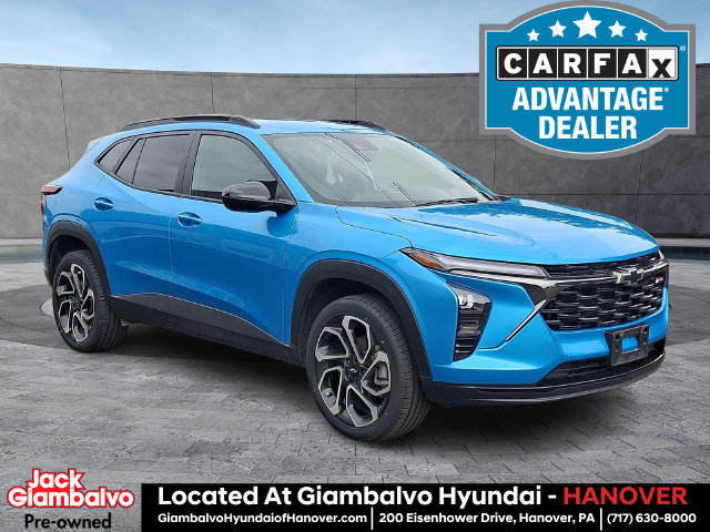 Used 2025 Chevrolet Trax RS FWD image 1