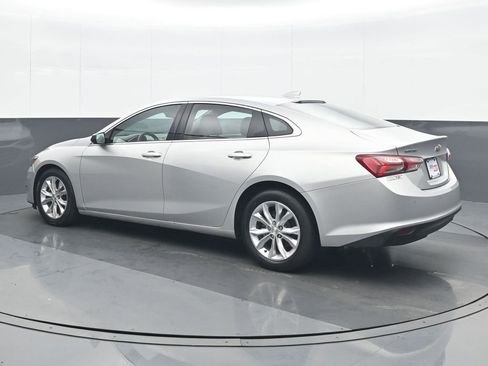 Used 2022 Chevrolet Malibu LT image 4