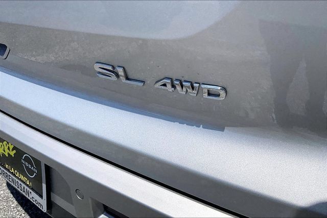 Used 2025 Nissan Pathfinder SL w/ Lighting Package (N92) AWD/4WD image 7