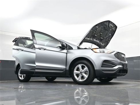 Used 2024 Ford Edge SE image 47