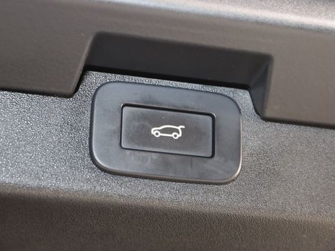 Used 2023 Land Rover Discovery S R-Dynamic AWD/4WD image 54