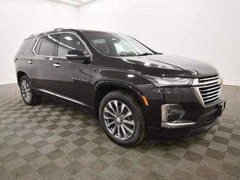 Used 2023 Chevrolet Traverse Premier image 10