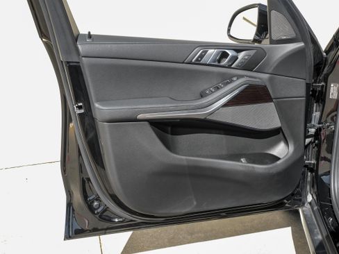 Used 2021 BMW X5 xDrive40i w/ Premium Package image 38