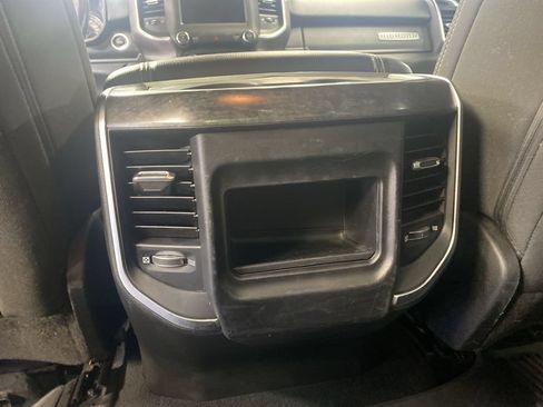 Used 2019 RAM 1500 Big Horn AWD/4WD image 29