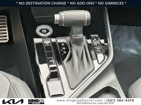 Used 2025 Kia Niro EX Touring FWD image 7
