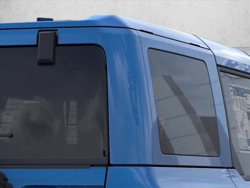 New 2025 Ford Bronco Badlands image 25