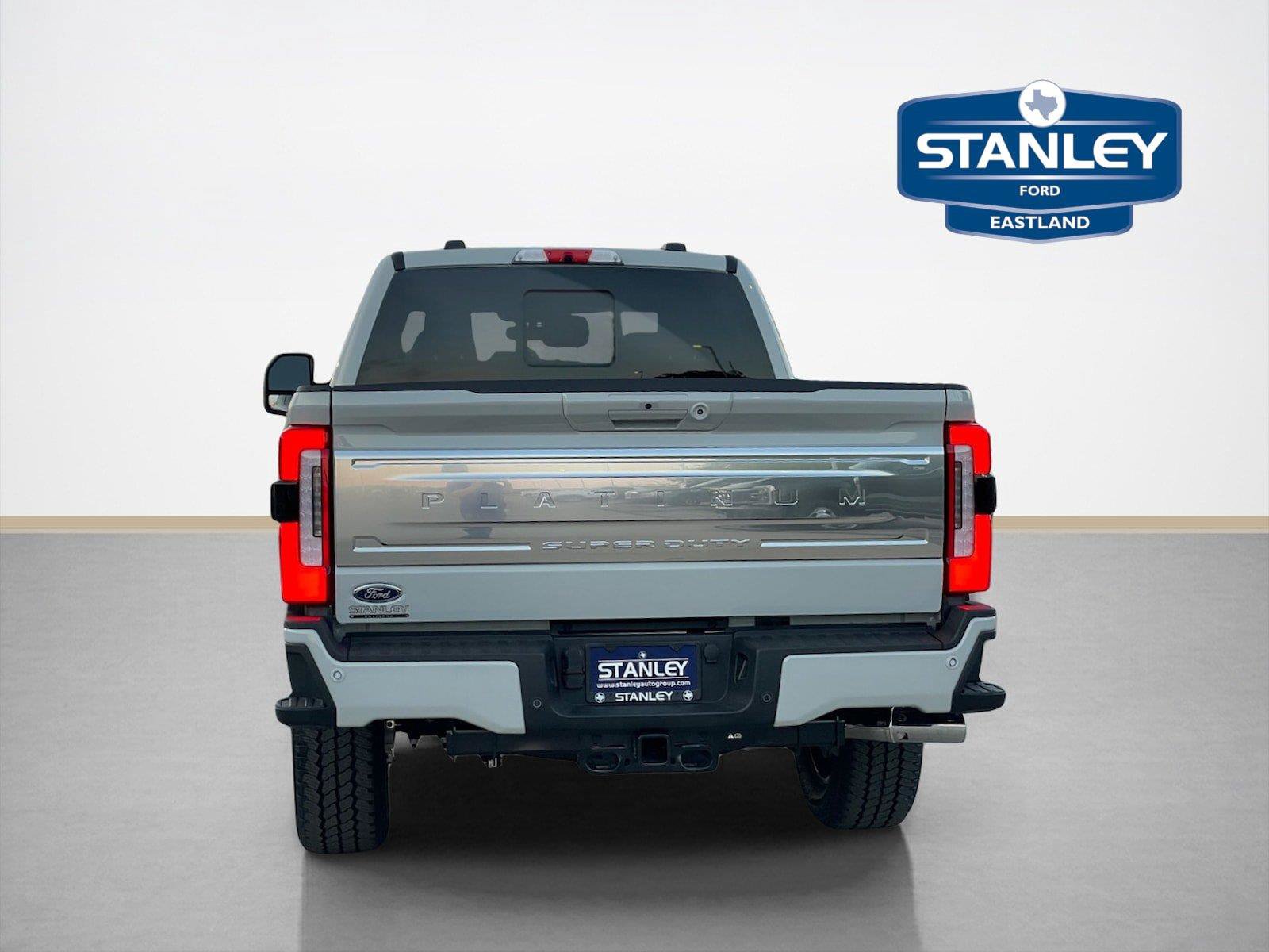 New 2026 Ford F250 Platinum w/ Platinum Plus Package AWD/4WD image 9