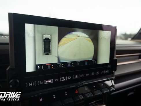 Used 2024 GMC Hummer EV 3X w/ Omega Edition image 33